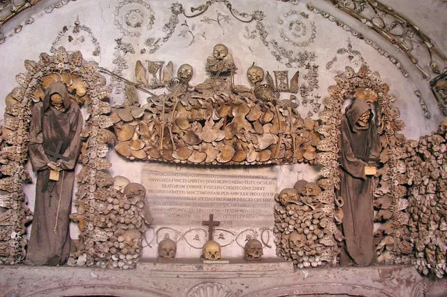 Dnalor 01 / WIkimedia Commons / CC-BY-SA 3.0  Санта-Мария-делла-Кончеционе